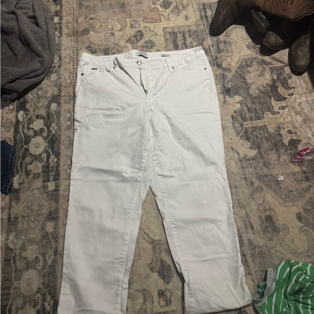 Nine West Women's Straight Leg White Jeans
